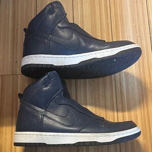 Nike Men's Navy High-Top Sneakers